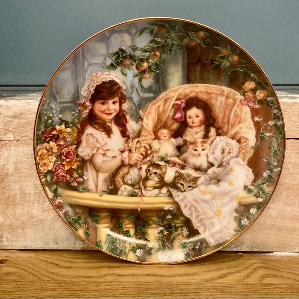 Vintage Collector Plate "Cats in the Cradle" 3rd Issue